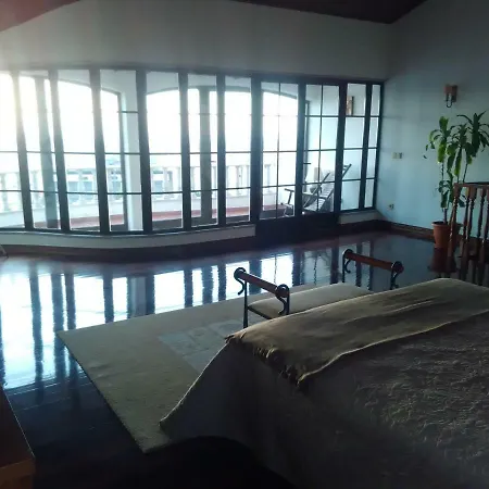 فندق مبيت وإفطار Ecovillage Surf And Golf لورينها